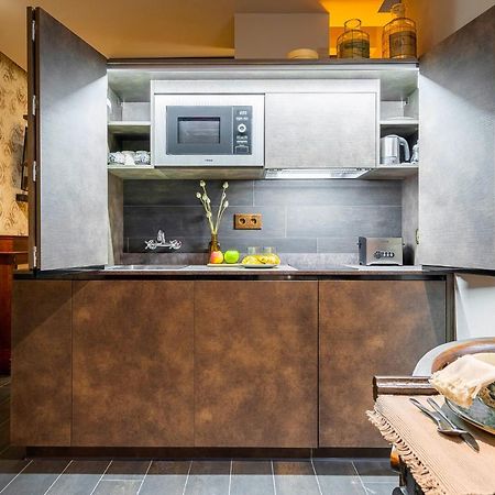 Suite Opium Den By Justine Apartments Apartamento Turistico En Madrid Rio Экстерьер фото