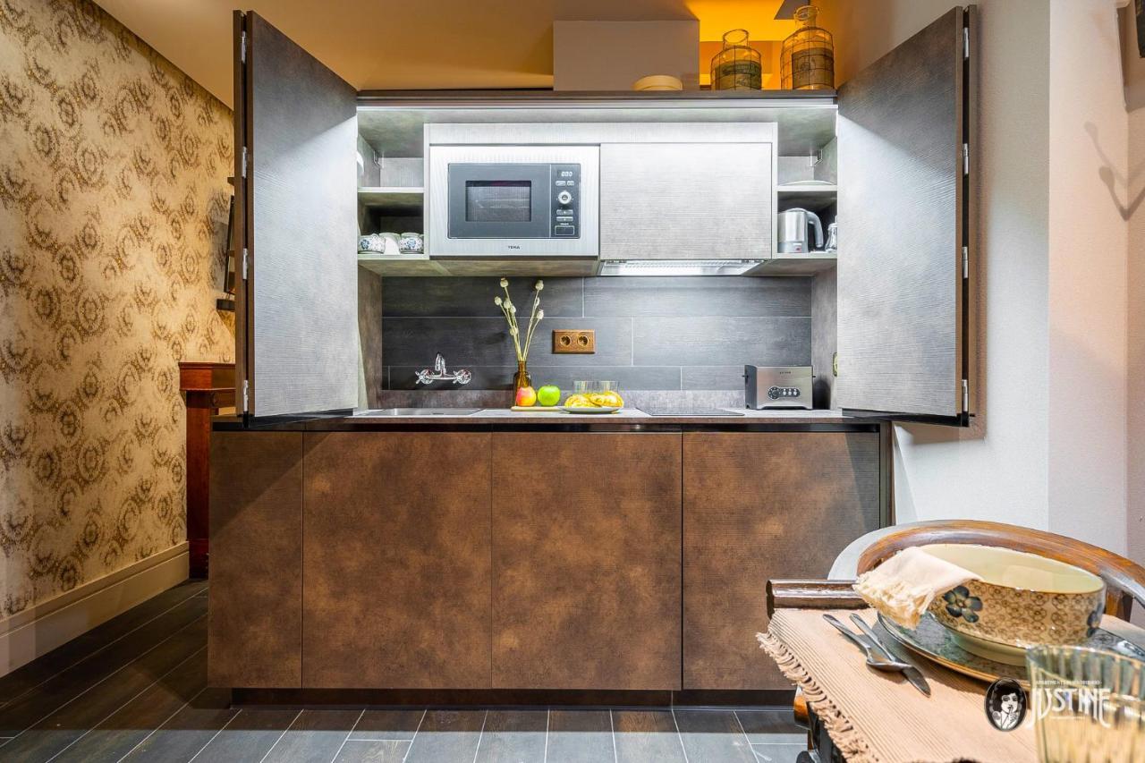 Suite Opium Den By Justine Apartments Apartamento Turistico En Madrid Rio Экстерьер фото